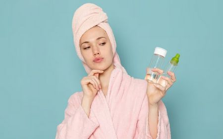 Mengenal Beda Fungsi Skincare yang Menghidrasi dan Melembapkan, Sudah Tahu?