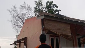 Puluhan Rumah Warga di OKU Sumsel Rusak Diterjang Puting Beliung