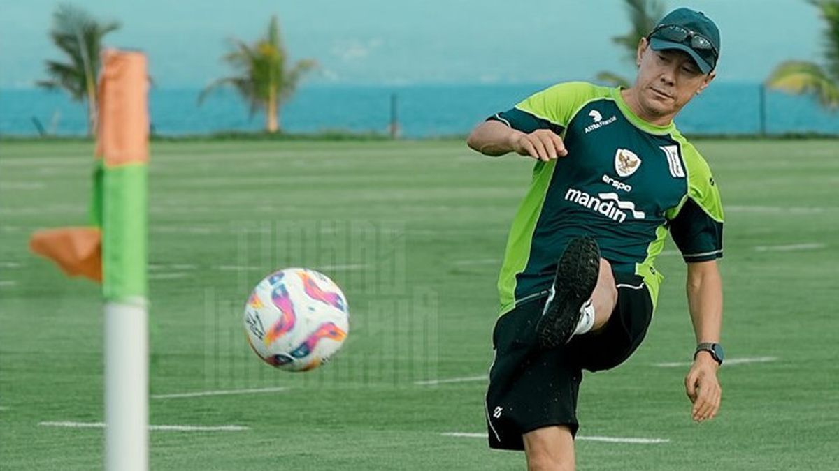 Shin Tae-yong Gembleng Tim Jelang Piala AFF 2024, Victor Dethan Tak Pungkiri Latihan yang Berat