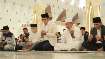 Gubernur Jawa Barat Ridwan Kamil Main Sinetron Surga dalam Pelukan 