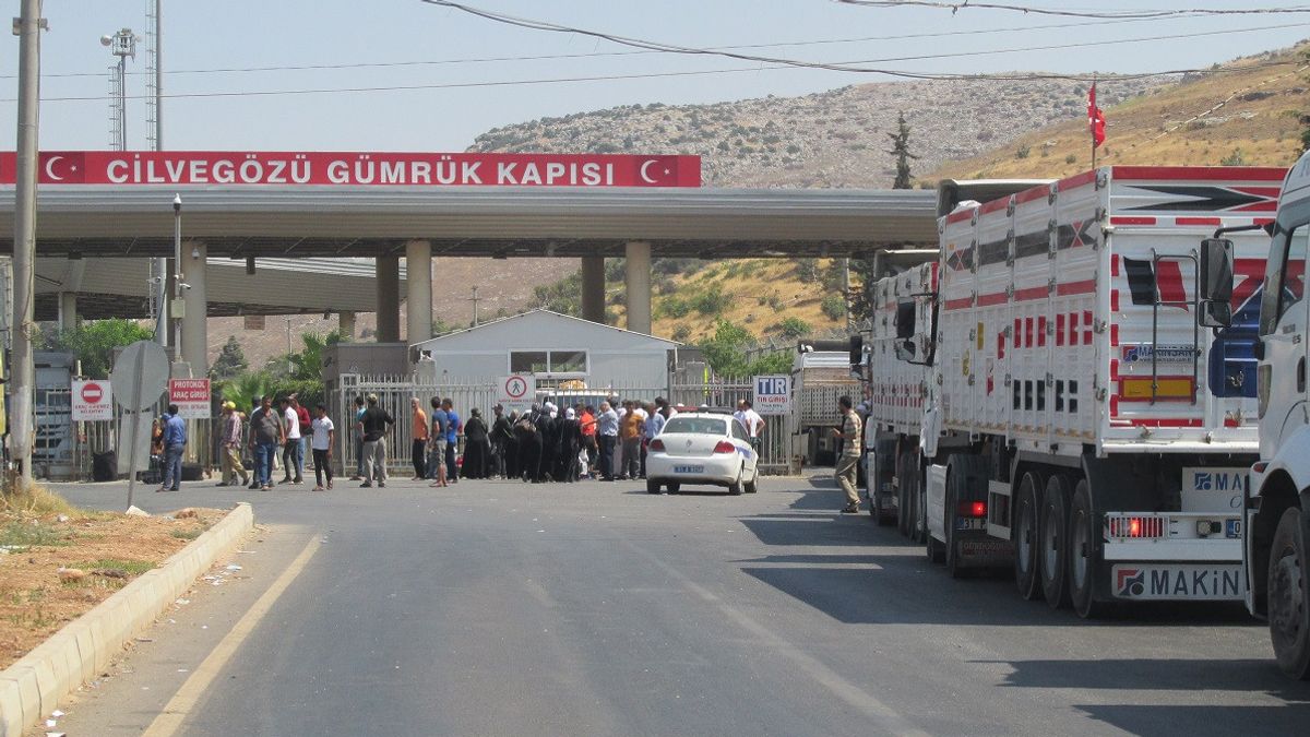 トルコ税関がシリア国境でメソポタミアの遺物を押収