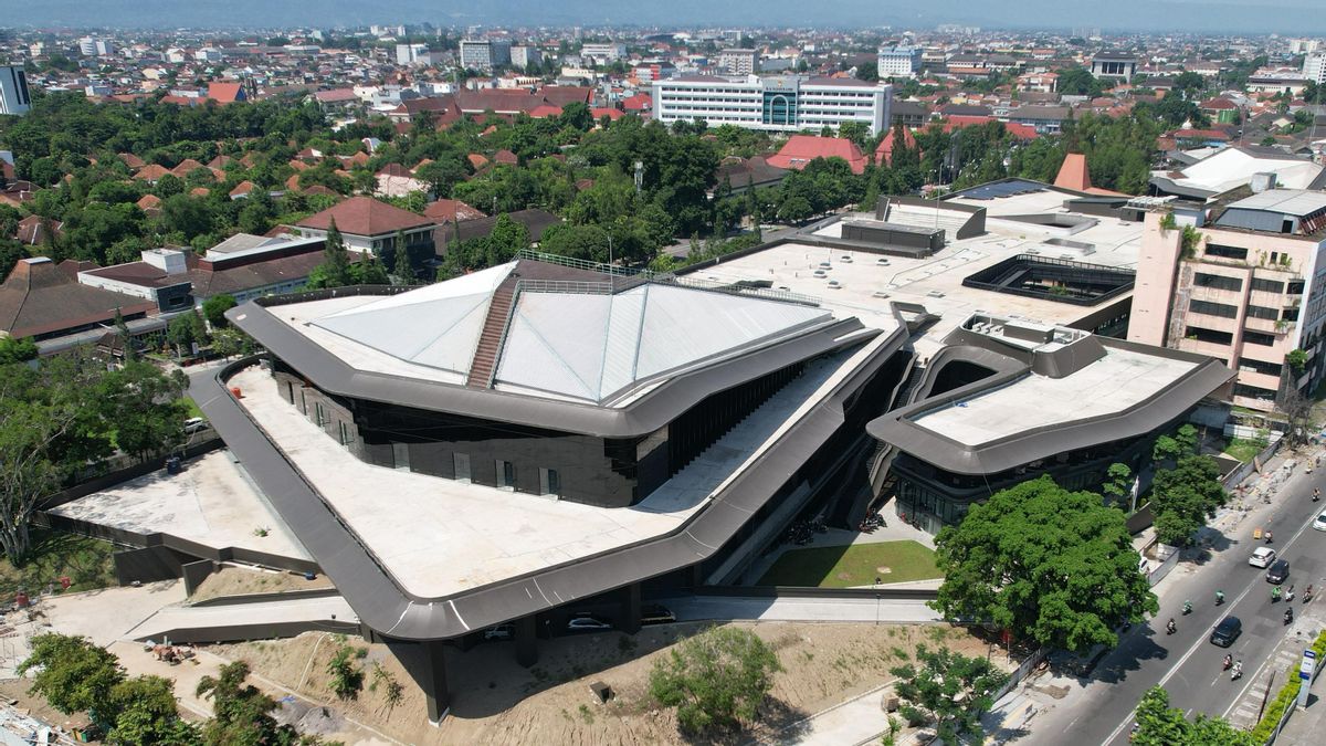 Waskita Karya Supports Quality Improvement Of Education Facilities In The Country, Working On Elementary Buildings To Universities