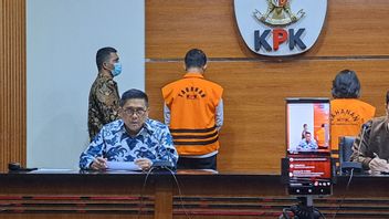 Consultant PT Jhonlin Baratama Agus Susetyo And Bank Panin Veronika Lindawati Arrested By KPK Due To Tax Conditions