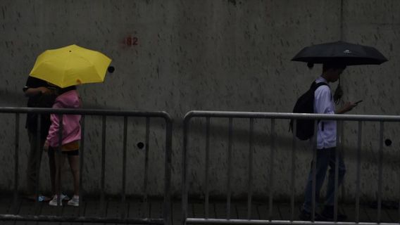 10月29日(火)の天気、夜に雨が降るジャカルタの一部