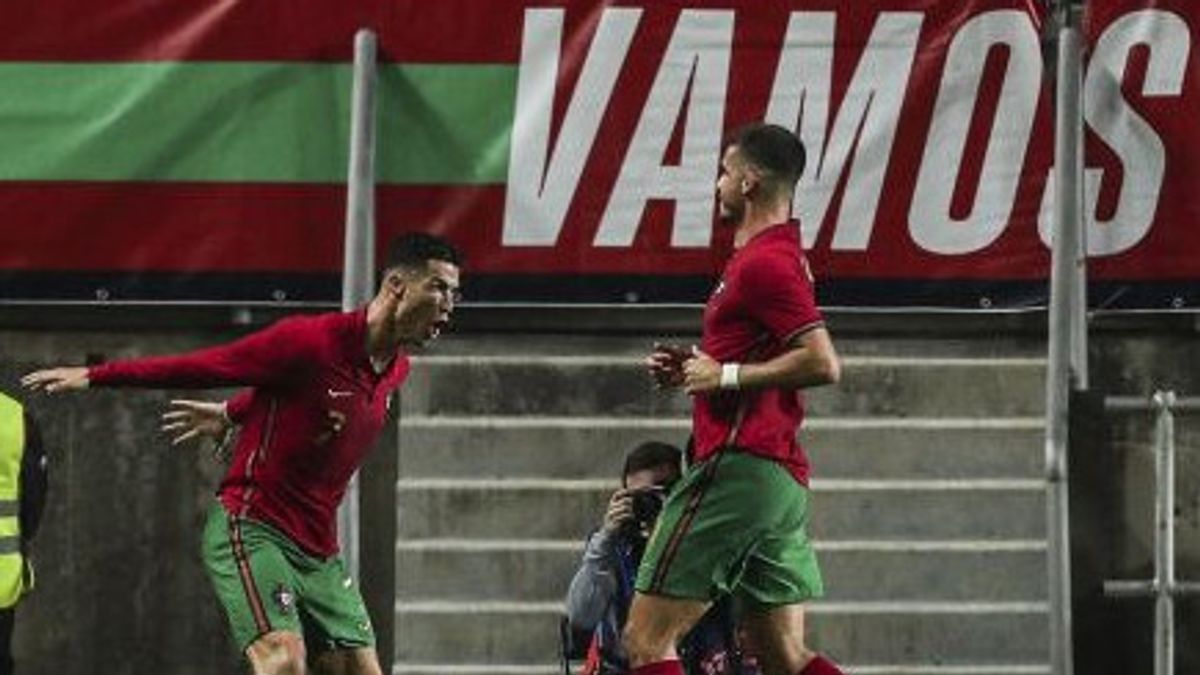 Gol Ronaldo Awali Kemenangan Timnas Portugal vs Qatar