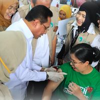 Cegah Kanker Serviks, 500 Perempuan Ikuti Vaksinasi HPV Serentak di Jakarta