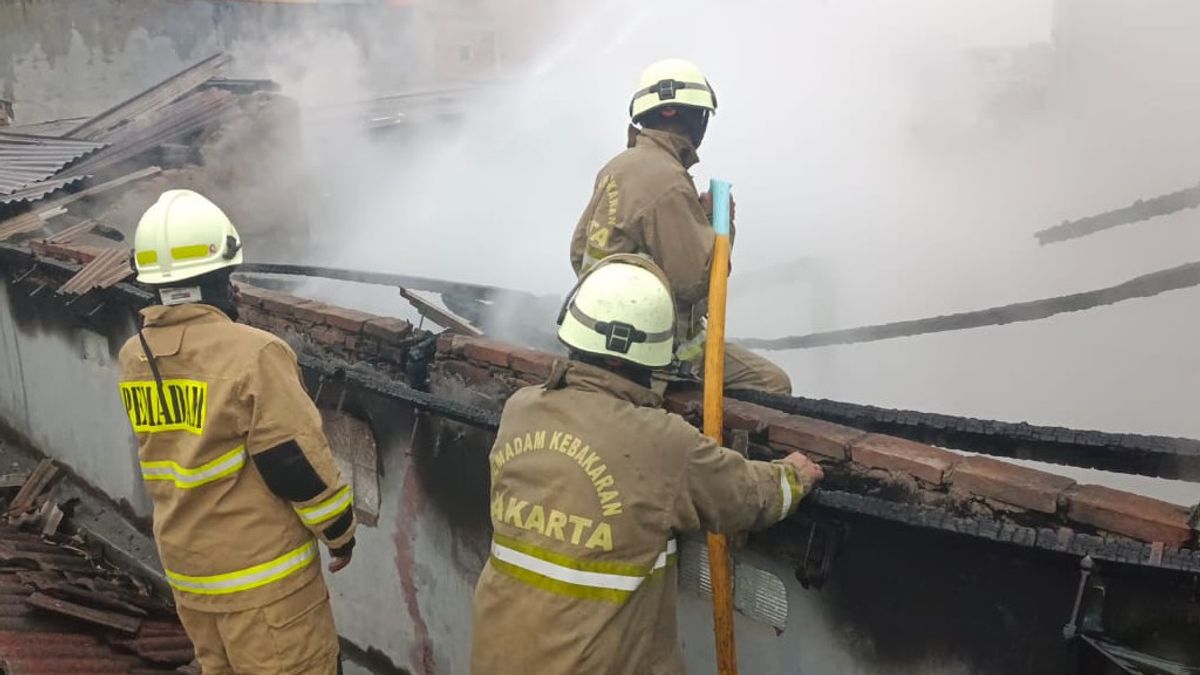 Lapak Penjual Bensin Eceran di Pasar Kemis Tangerang Terbakar, Satu Orang Luka Bakar