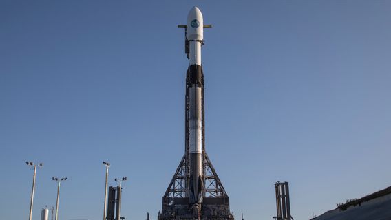 SpaceX's Falcon 9 Rocket Successfully Launches Secret Satellite From NRO