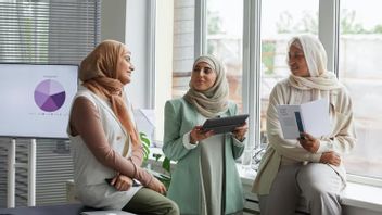 Guidelines for Setting Working Hours During Fasting to Make the Walk and Stay Productive