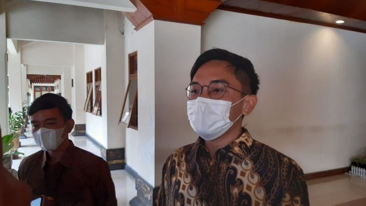 Bertemu Mas Gibran, Penerus Mangkunegara IX, Gusti Bhre Hanya Makan Siang Saja Bantah Membahas Suksesi