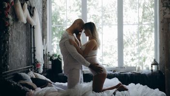 Curious to Explore, a Lovemaking Style That Not All Couples Dare to Do