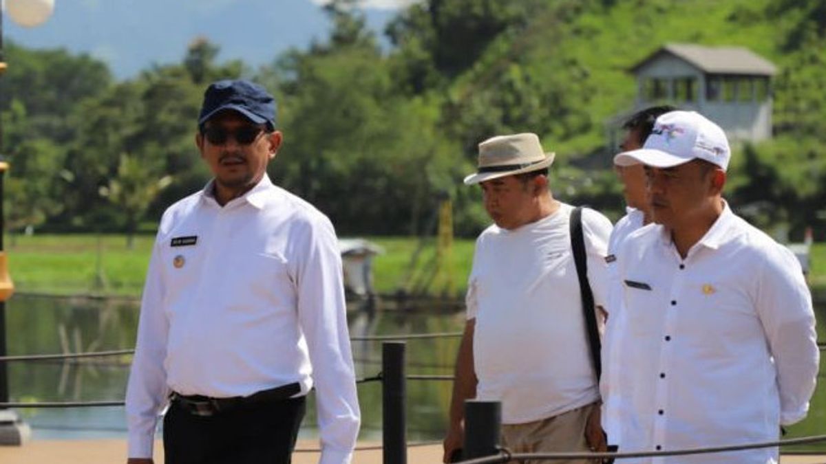 30 Persen Pengunjung yang Datang ke Situ Bagendit Garut Selama Lebaran Masuk via Jalur Tikus