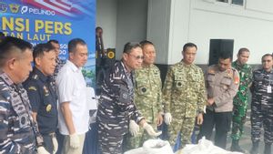 TNI AL Gagalkan Penyelundupan 6.1 Ton Pasir Timah Ilegal ke Jakarta