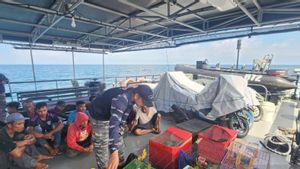 TNI AL Gagalkan Penyelundupan 10 Pekerja Migran Ilegal di Selat Malaka