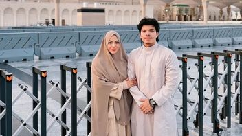 بعد المسجد، خطط عطا هاليلينتار لإنشاء مدرسة تاهفيز الإسلامية الداخلية المجانية ليتيم بياتو في بوروكيرتو