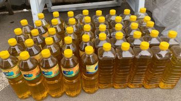 プレミアム包装に加工されたバルク食用油は、月額2億5,000万ルピアの利益で最大数百トンまで生産されていることが判明しました