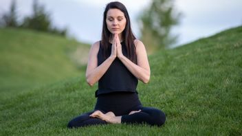 5 Reasons Why Yoga Helps Heal From Trauma