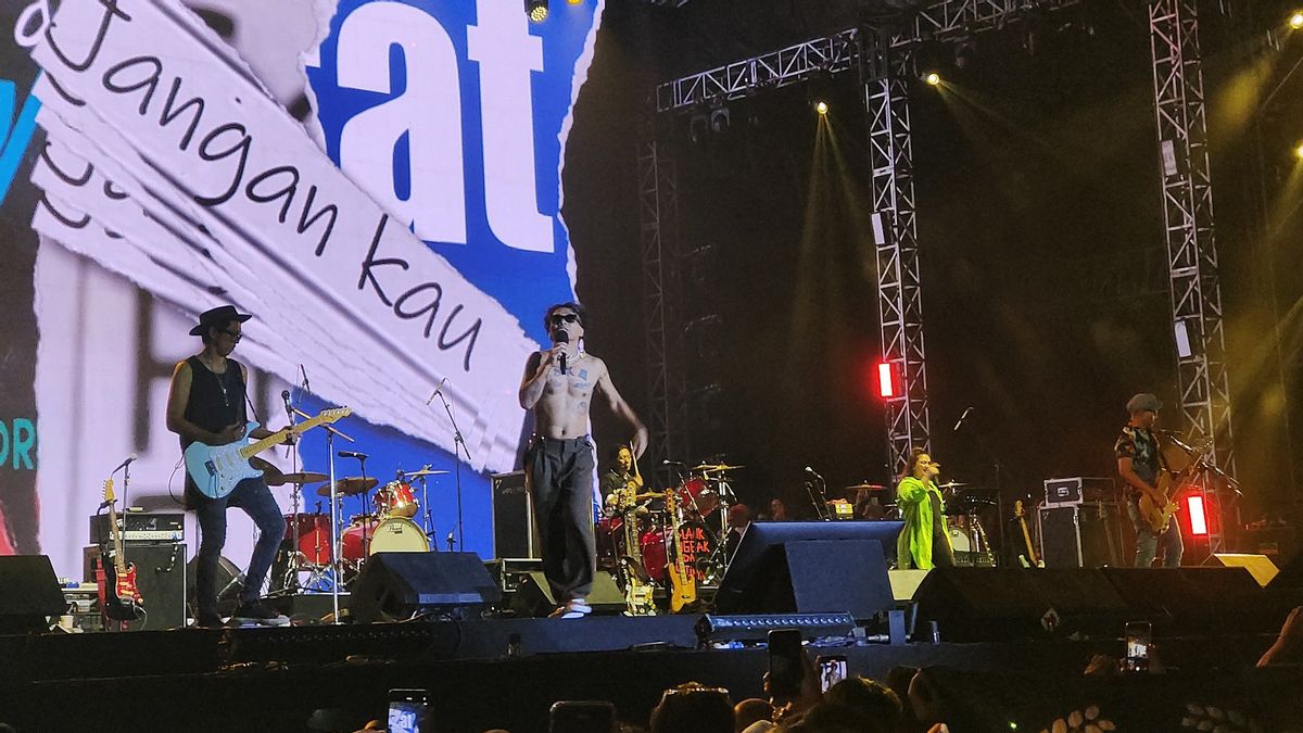 Slank And Potlot Children Give Tribute To The Late Imanez