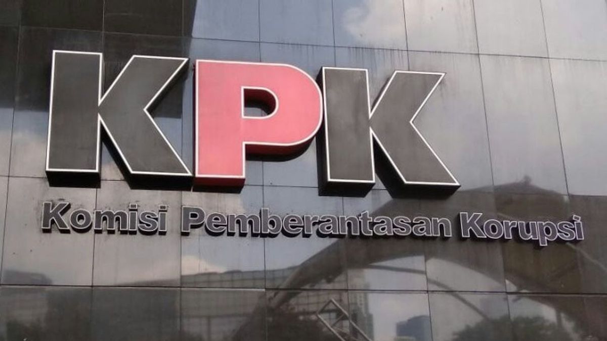 KPK Telisik Implication D’Aliza Gunado Qui Est Devenue Une Confidente D’Azis Shamsuddin