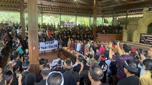 DPRD promet de poursuivre la plainte des chauffeurs conventionnels qui demandent des taxis en ligne de Bali limité à la police