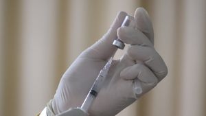 Mau Vaksin Tapi Lagi Sibuk? Pemkot Jakpus dan Kejati DKI Gelar Vaksinasi Malam Hari
