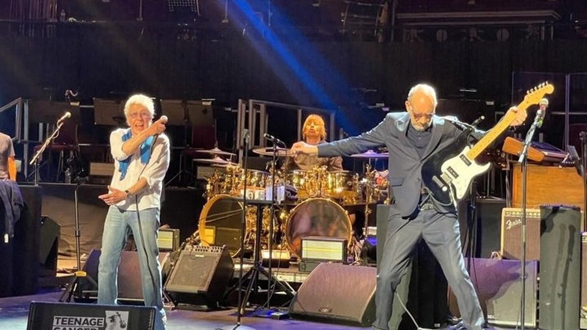 Pete Townshend Talks About The Who's Possibility Of Separating Tours Around The World