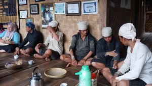 Warga Badui Korban Begal di Jakarta Disambut Tokoh Adat