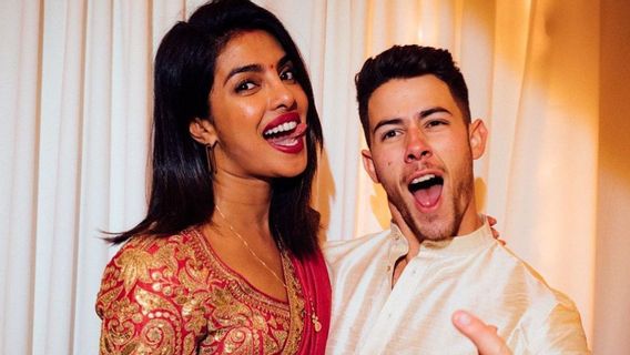 Nick Jonas Et Priyanka Chopra Accueillent Leur Premier Enfant Par Maternité De Substitution