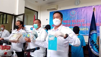 Des Résidents De Medan D’un Directeur De Salon De Massage à Yogyakarta Arrêtés Par Des Agents Pour Avoir Distribué De La Méthamdéthamine
