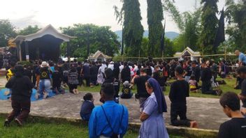 The Way Of The Cross In Semana Santa Larantuka NTT Is Held Again
