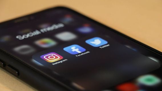 Instagram, Facebook, dan LinkedIn, Banyak Melacak Data Pengguna