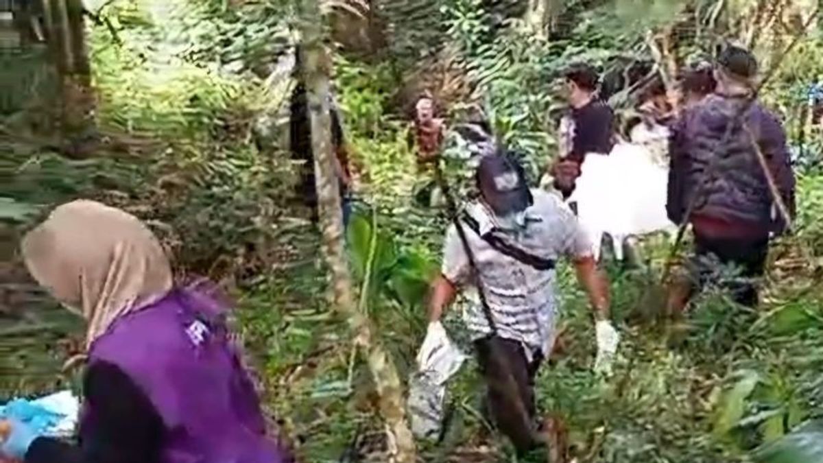 野良犬の咬傷で傷だらけの8歳の少年の状況は、Cianjur病院で改善