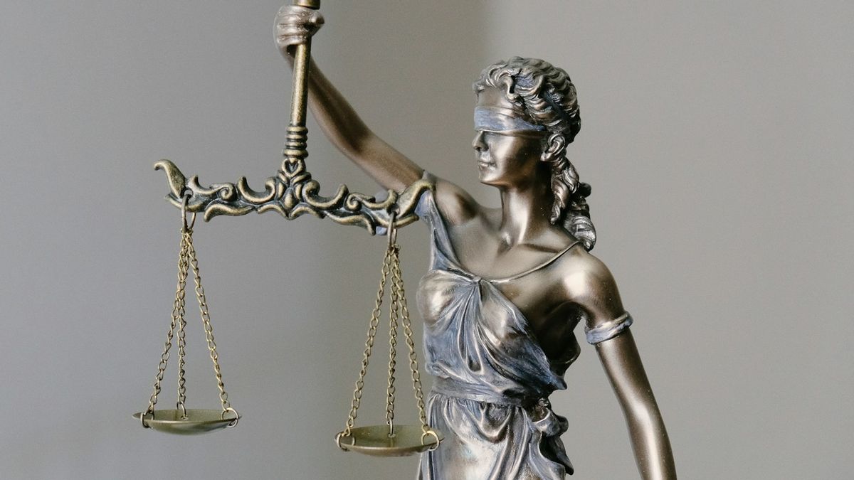 Peraturan yang Mengatur Tata Pergaulan dalam Hidup Bermasyarakat