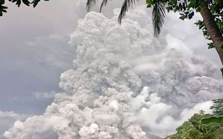 PVMBG Perluas Jarak Rekomendasi Gunung Ruang Jadi 7 Kilometer