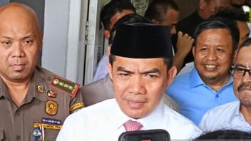 The Mayor Of Samarinda Was Examined By Bawaslu Regarding The Allegation Of Mobilization Of The Head Of RT Supporting Child Abuse