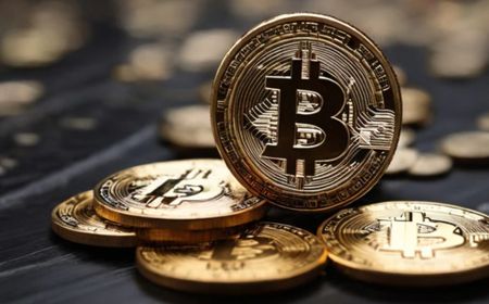 Pemegang Bitcoin Era Satoshi Pindahkan Kepemilikan BTC Senilai Rp40 Miliar