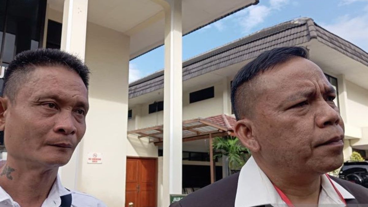 西爪哇地区警方在Vina Cirebon预审听证会上向专家介绍,Kubu Pegi Setiawan:必须独立