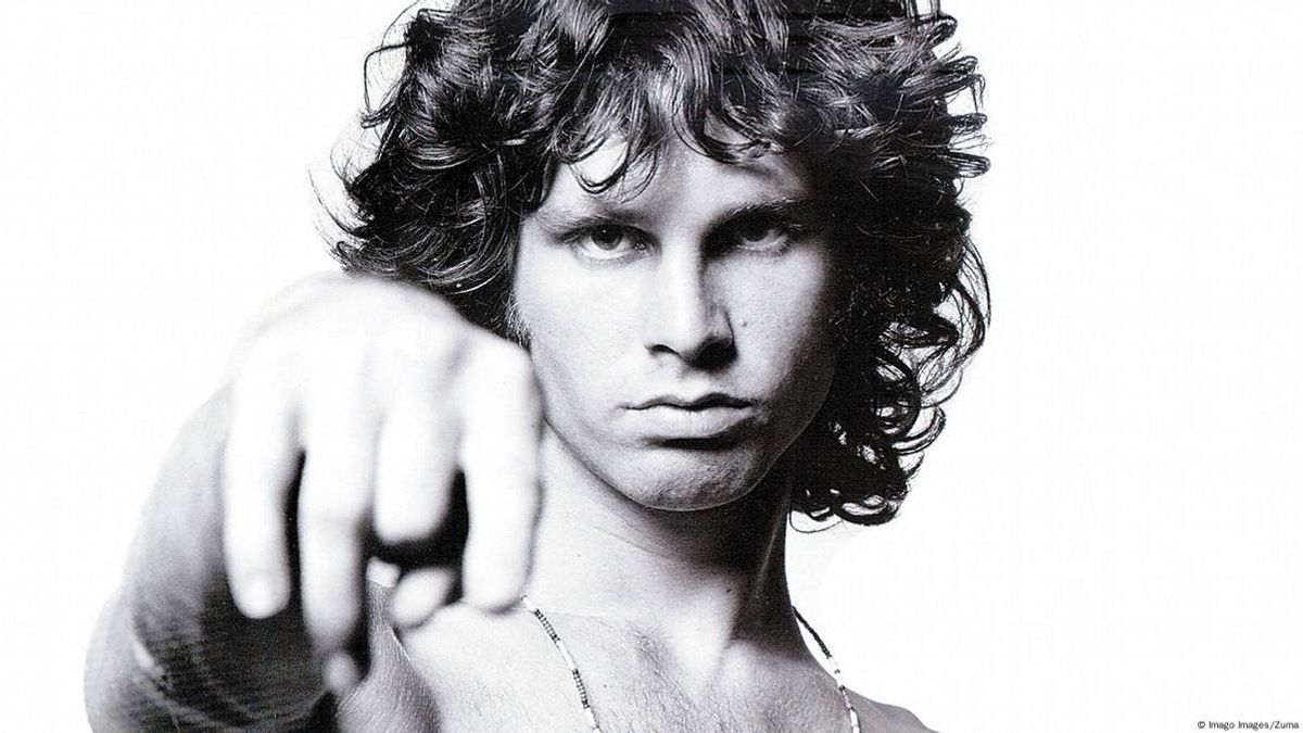 Dokumenter Terbaru Soroti Teori Kematian Palsu Jim Morrison 