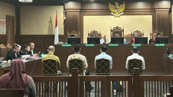 Terdakwa Kasus Korupsi Minyak Mentah Rugikan Negara Rp285,18 Triliun