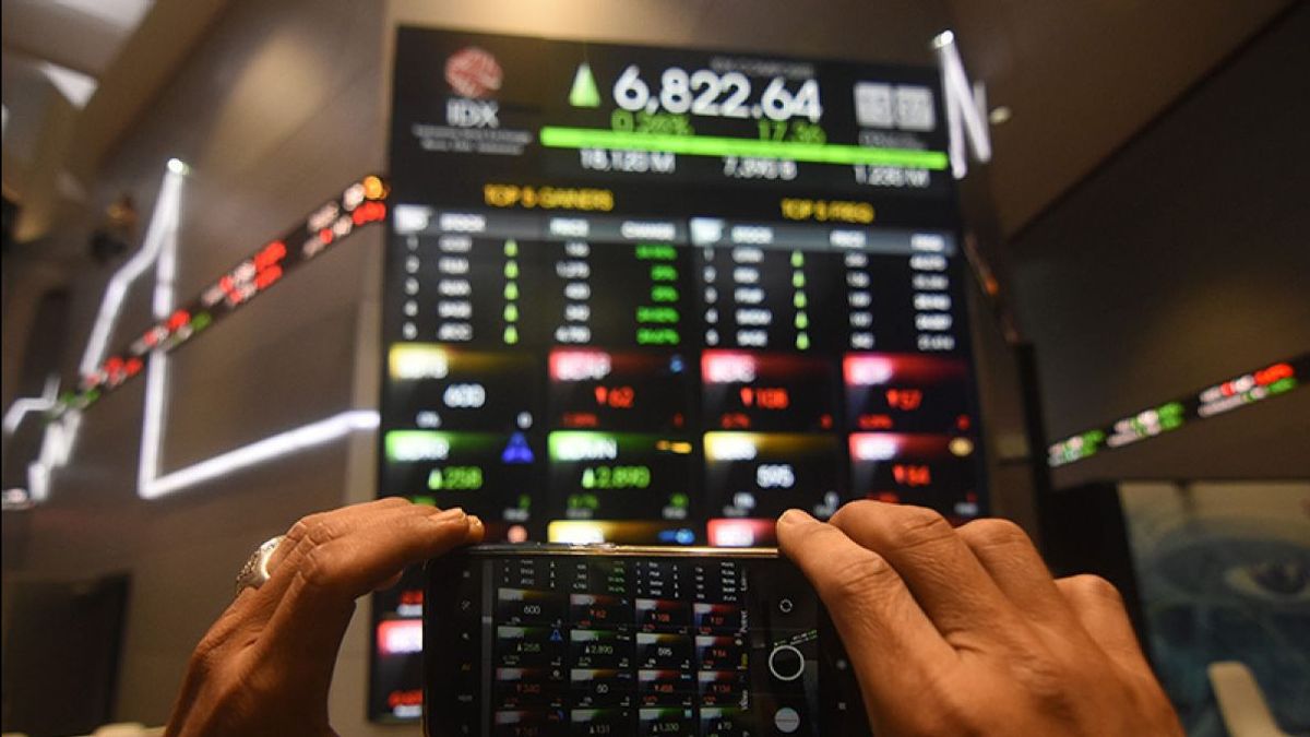 IHSG Jumat Diproyeksi Menguat, Lima Saham Ini Bisa Diperhatikan