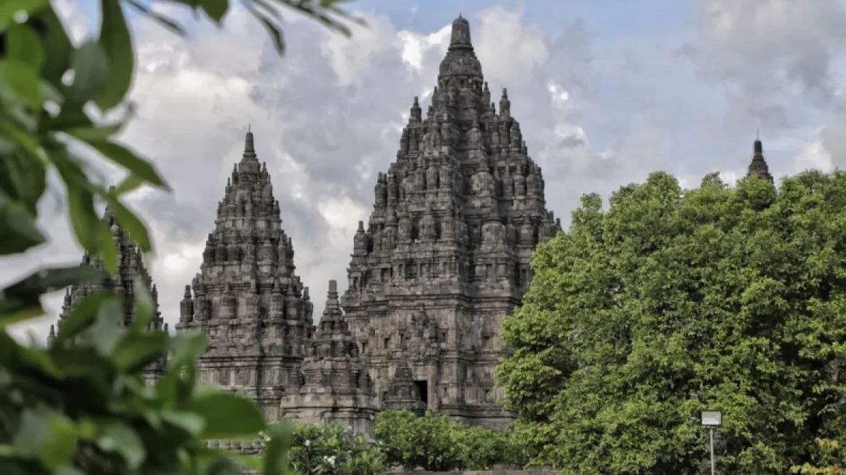 Ministry Of Religion Continues To Encourage Prambanan Temple To Become A Center For Worship For The World Hindus