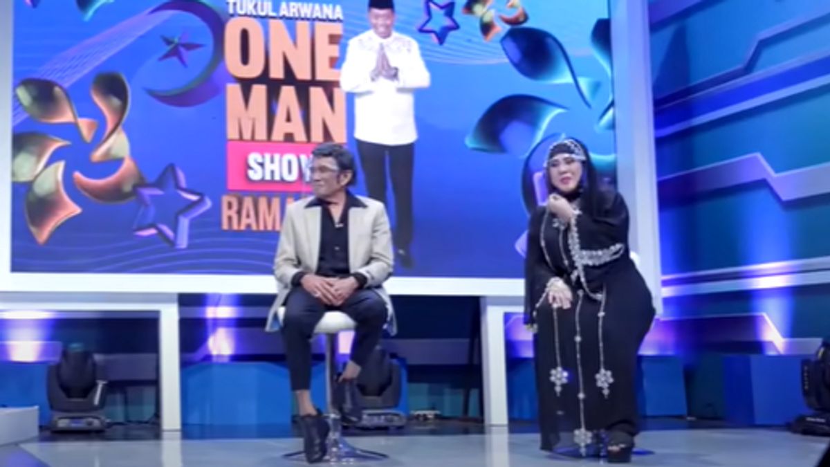 Rhoma Irama And Elvy Sukaesih Have You Ever Been Cinlok? These Are The Facts
