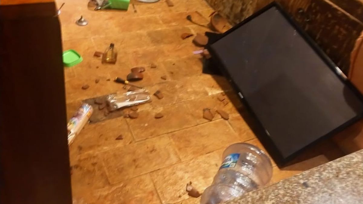 French Foreigners In Bali Steal Laptop, Destroy Property Of His Girlfriend's House In Uluwatu