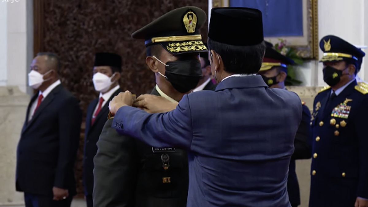 Gantikan Marsekal Hadi Tjahjanto, Hari Ini Jokowi Resmi Lantik Jenderal Andika Jadi Panglima TNI 