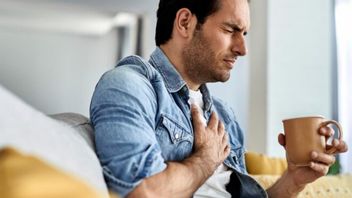 Les étapes importantes à suivre lorsque quelqu'un a une crise cardiaque