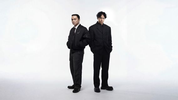 디파 바루스와 히니아 앙카트, 세대의 외상에 대한 질문을 싱글 나프사에서 묻다