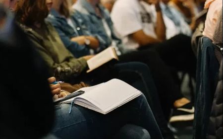 Ramai Mahasiswa Keluhkan KJMU Dicabut, DPRD Sebut Akibat Pemprov DKI Turunkan Anggaran