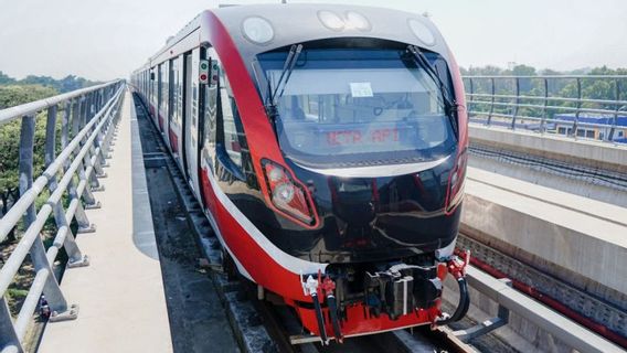 المشي بدون ميكانيكيين ، تضمن KAI أمن وسلامة عملاء Jabodebek LRT