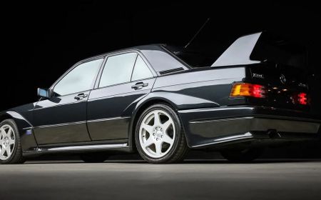 Mercedes-Benz 190E 2.5-16 Evolution II 1990 Terjual Rp5,4 Miliar, Apa Istimewanya?