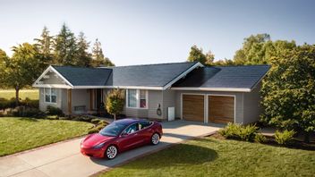 Not Only Electric Cars, Tesla Is Also Developing Solar Panels